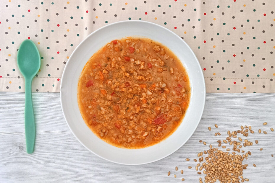 Receta de sopa de cebada con verduras para bebés y niños